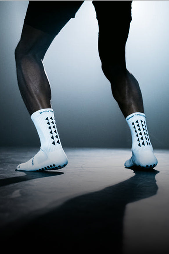 <strong>GRIP SOCKS</strong>